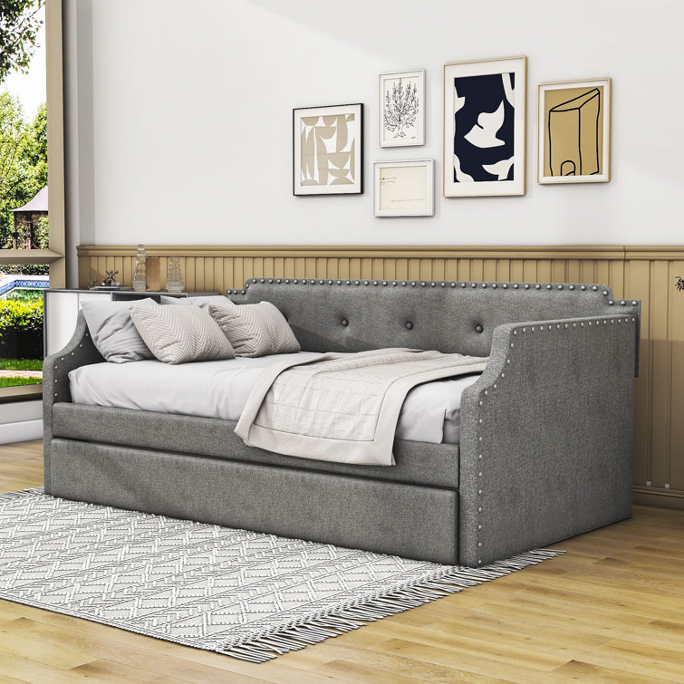 Twin size daybed with outlet trundle